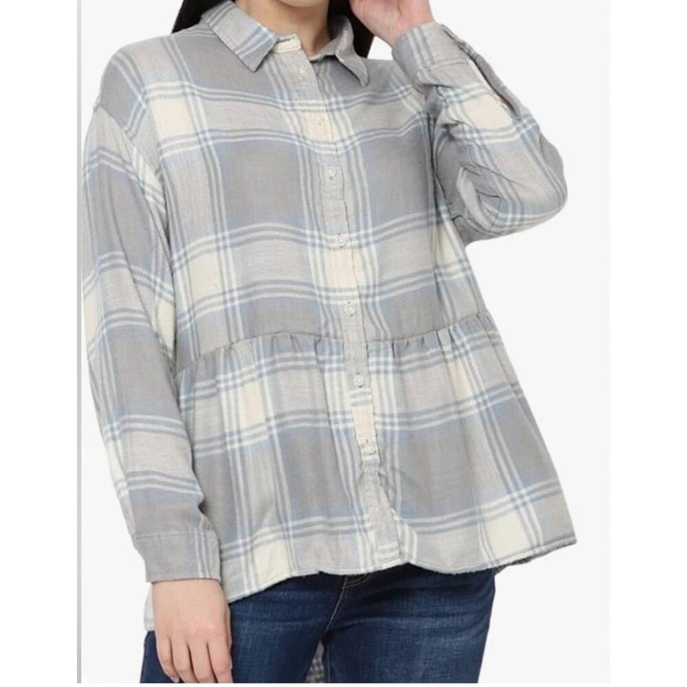 American Eagle Blue and Gray Plaid Flannel Top Size L